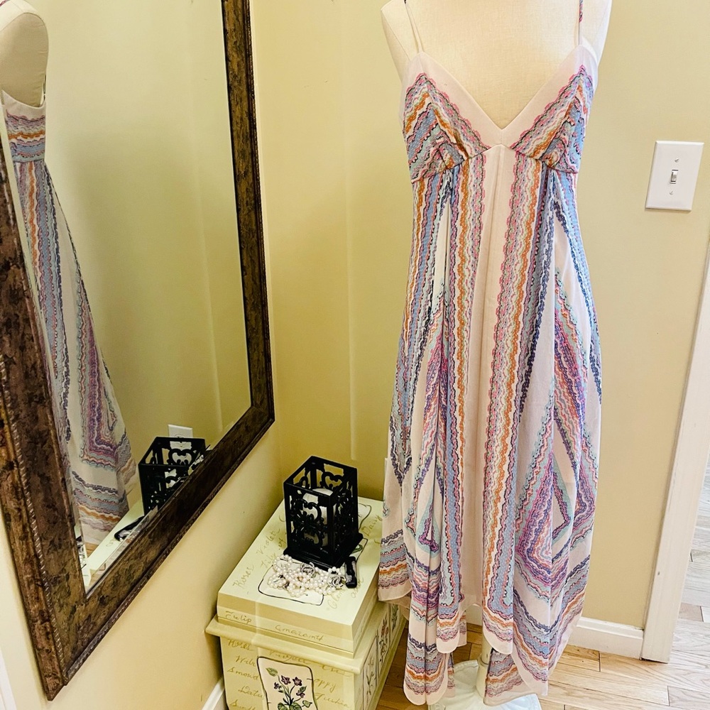 EUC BCBG maxi